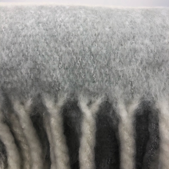 Free People Grey Plaid Soft Blanket Scarf - Picture 4 of 7